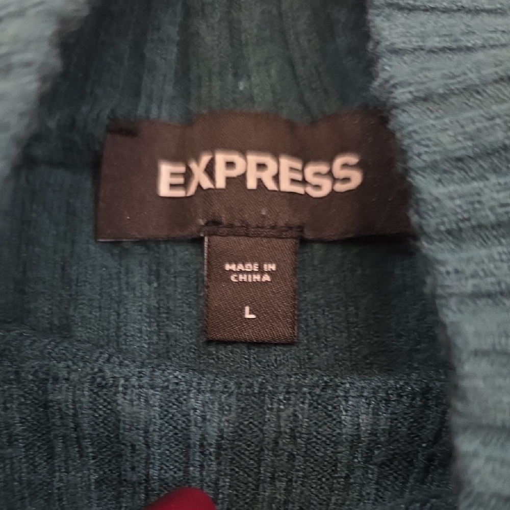 Express Green Ribbed Tank Top - Picture 2 of 5